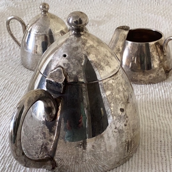 Silver Tea Set - Picture 11 of 16